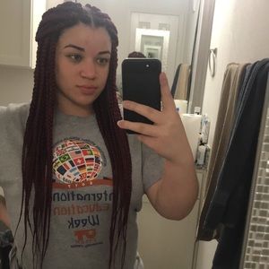 Meet your Posher, Jasmine